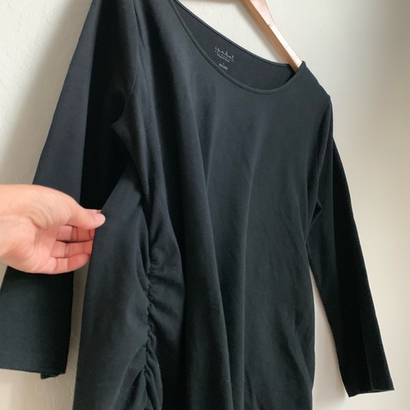 Isabel Maternity Black Midi Knit Dress - Picture 4 of 6